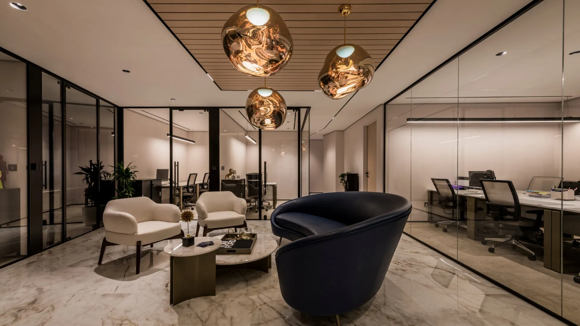Modern Working — Dubai