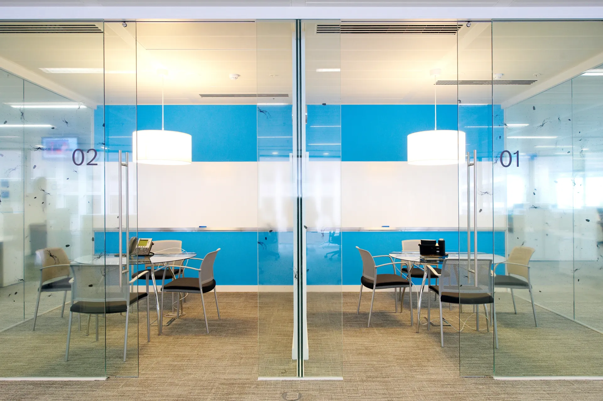 Kinetic Lite door