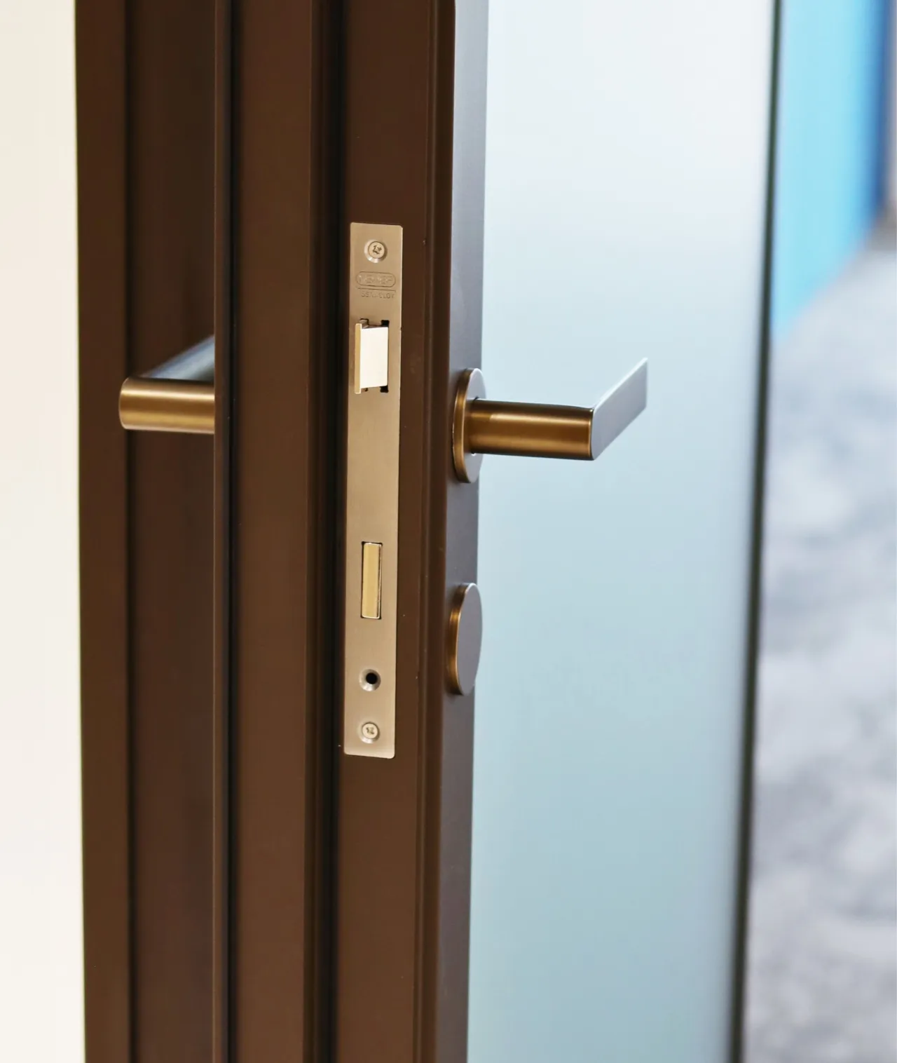 Integrated Locking Options