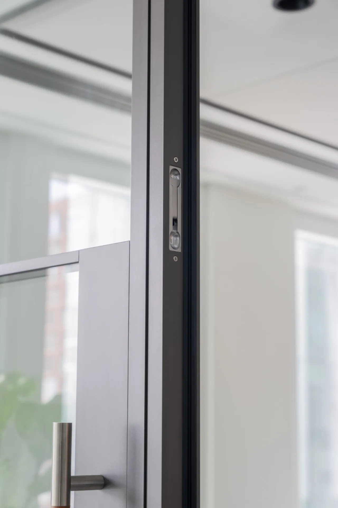 Slim 1.18" Leading Stile